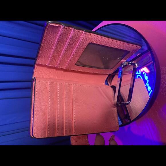 MICHAEL KORS Stylish Pink Wallet, EUC - Picture 3 of 11